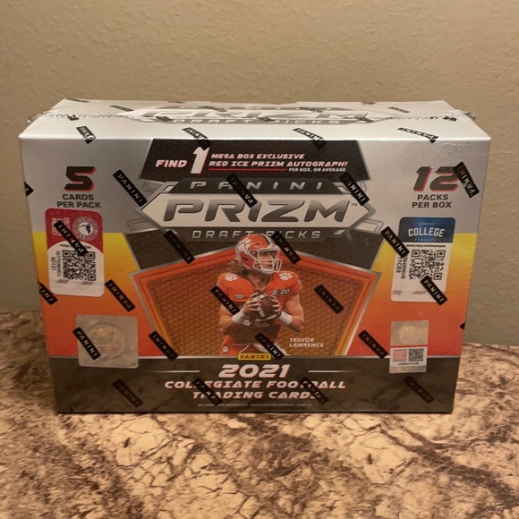 2021 Panini Prizm Collegiate Draft Picks Box Football Cards Trevor Lawrence - Picture 3 of 5